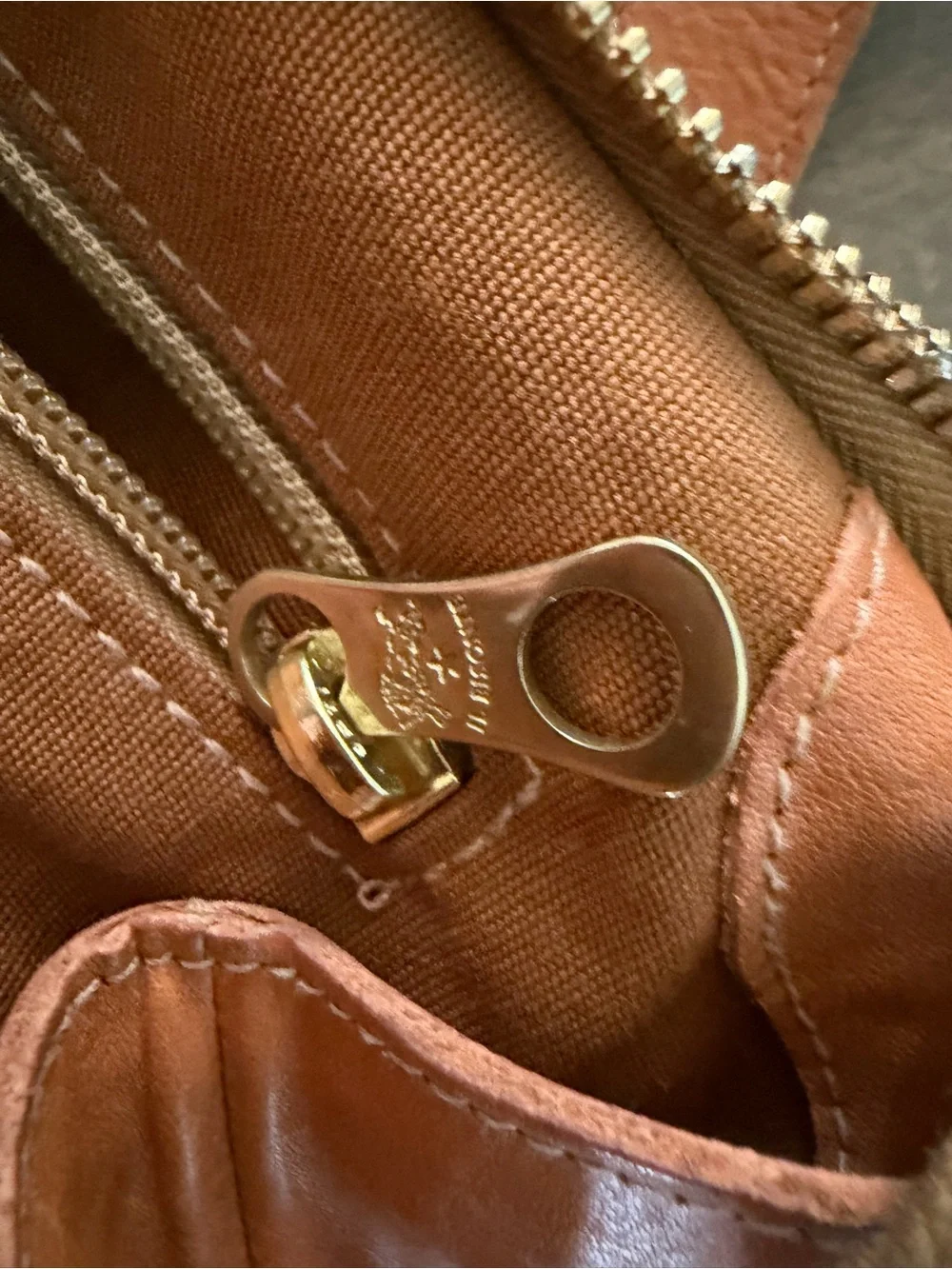 Il Bisonte Jamie Leather Crossbody Bag – Made in Italy